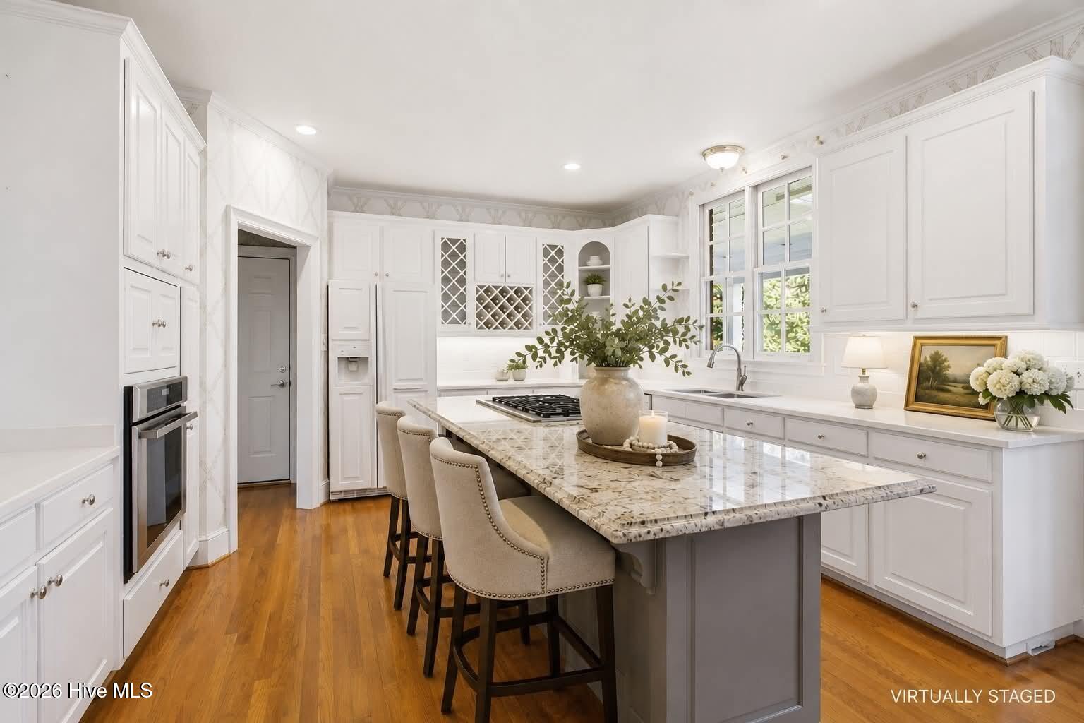1107 Country Club Drive