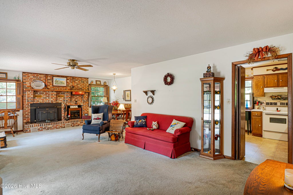 Photo of 177 Washington Circle, Wallace, NC 28466 (MLS # 100593883)