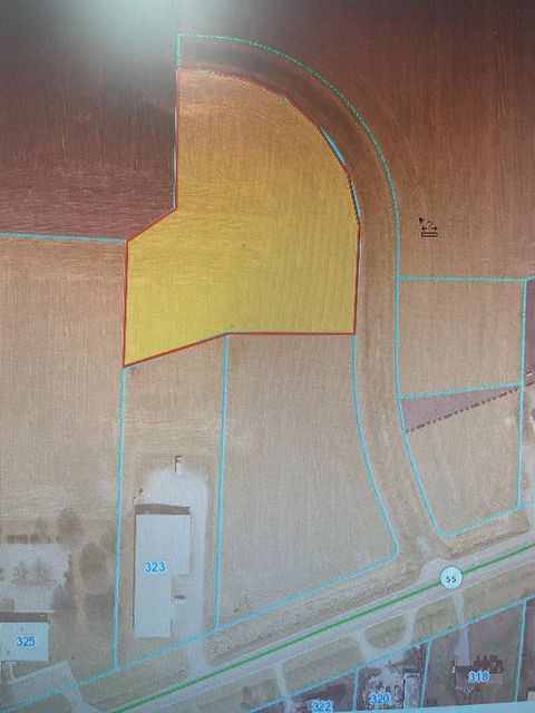 Vacant Land For Sale - 000 Berry Lane<br/> Mount Olive, NC 28365