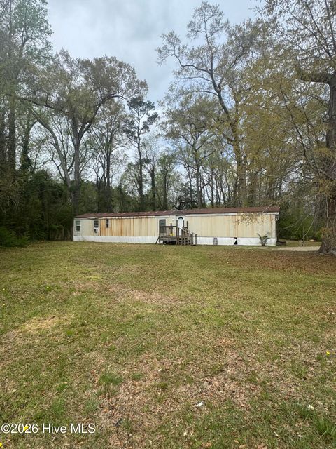 Mobile Home For Sale - 114 & 112 Denise Drive<br/> Jacksonville, NC 28540