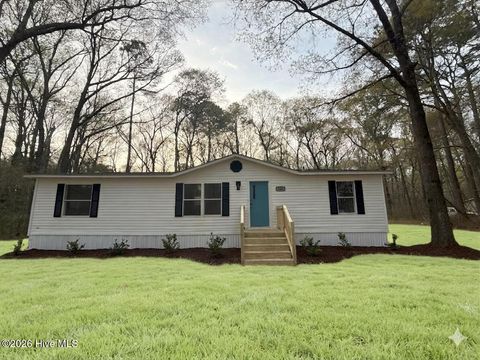 Mobile Home For Sale - 124 Decoy Drive<br/> Pikeville, NC 27863