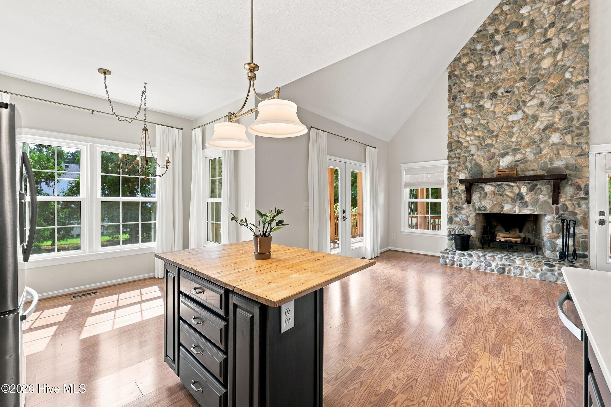 103 Country Meadows Drive