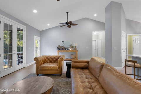Tiny photo for 204 Doe Ridge Road, Hampstead, NC 28443 (MLS # 100604255)