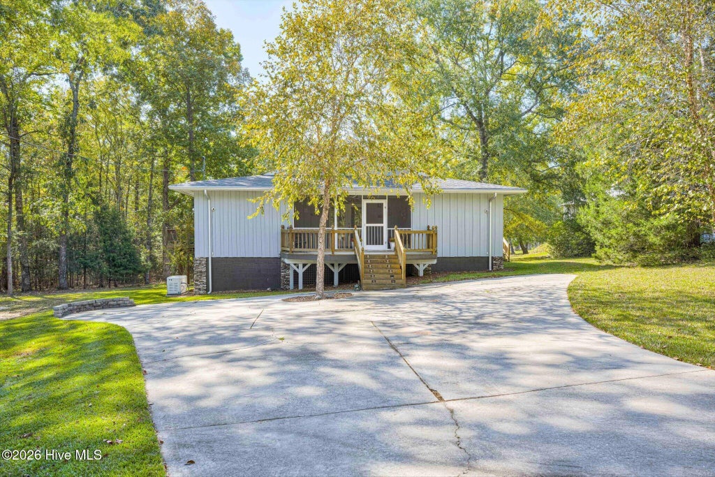 Photo of 1184 Dogwood Drive, Lincolnton, GA 30817 (MLS # 100613016)