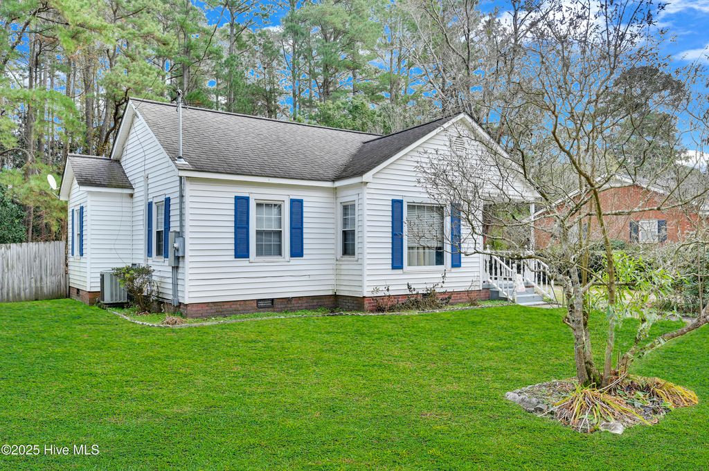 Photo of 3906 Mcwhorter Street, Bethel, NC 27812 (MLS # 100545053)
