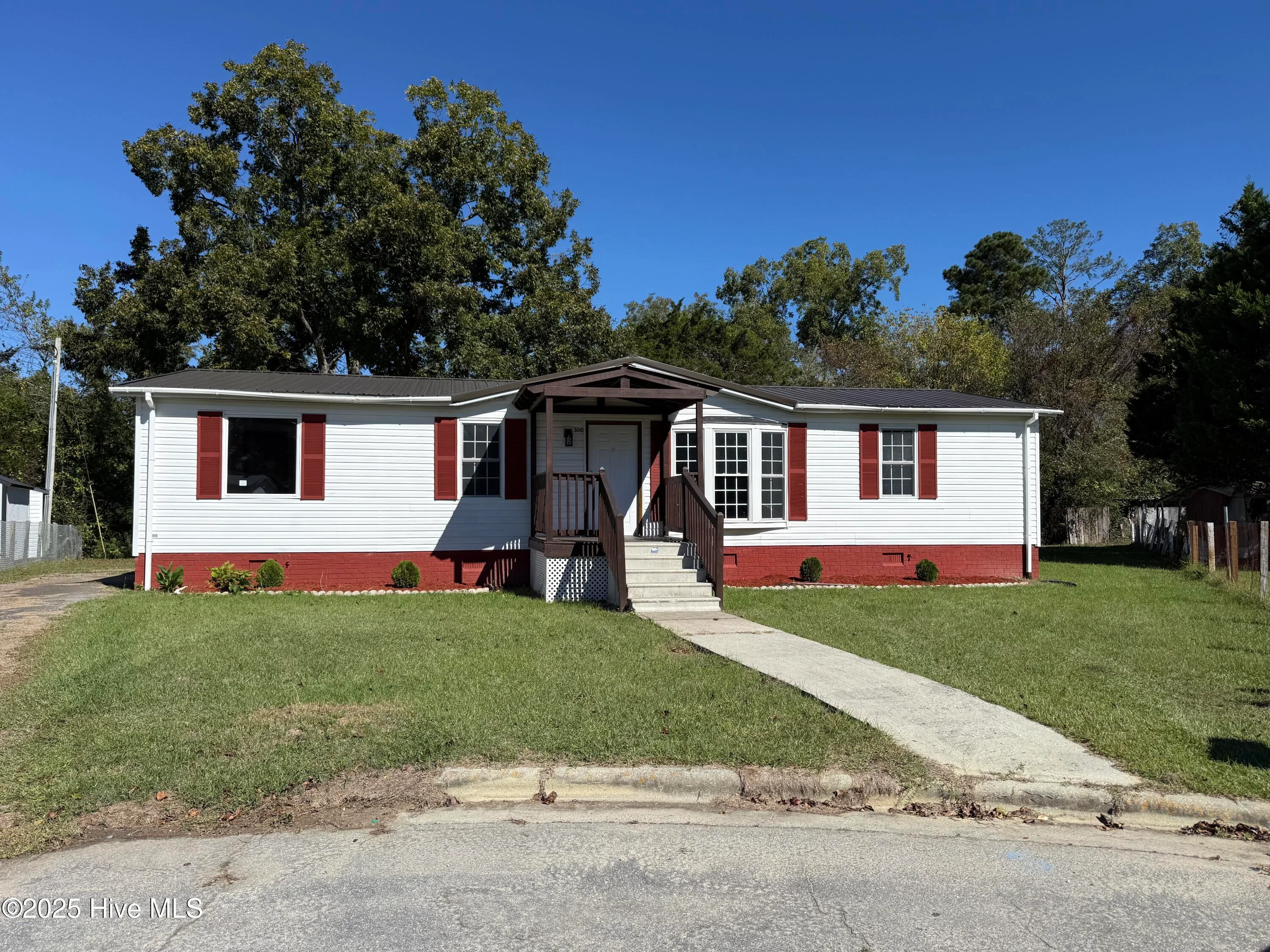 300 Horace Ward Avenue, Windsor, NC, 27983