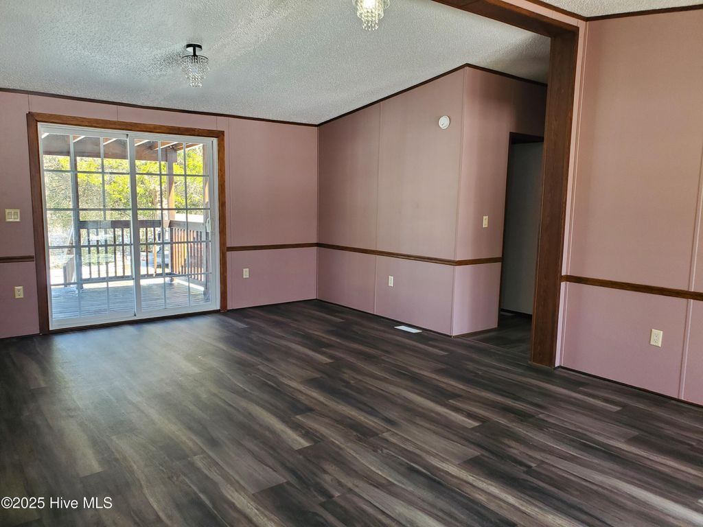 Photo of 300 Horace Ward Avenue, Windsor, NC 27983 (MLS # 100490525)