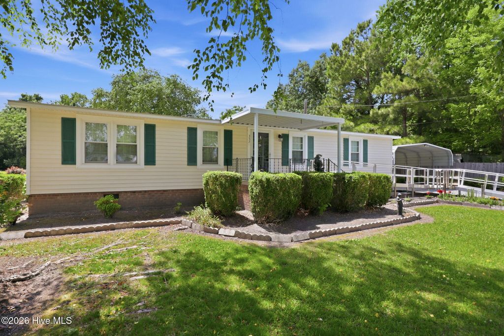 Photo of 3526 Red Tip Lane, Farmville, NC 27828 (MLS # 100576068)