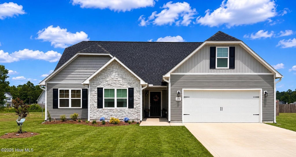 Photo of 324 Cotton Hl Place, Hubert, NC 28539 (MLS # 100589403)