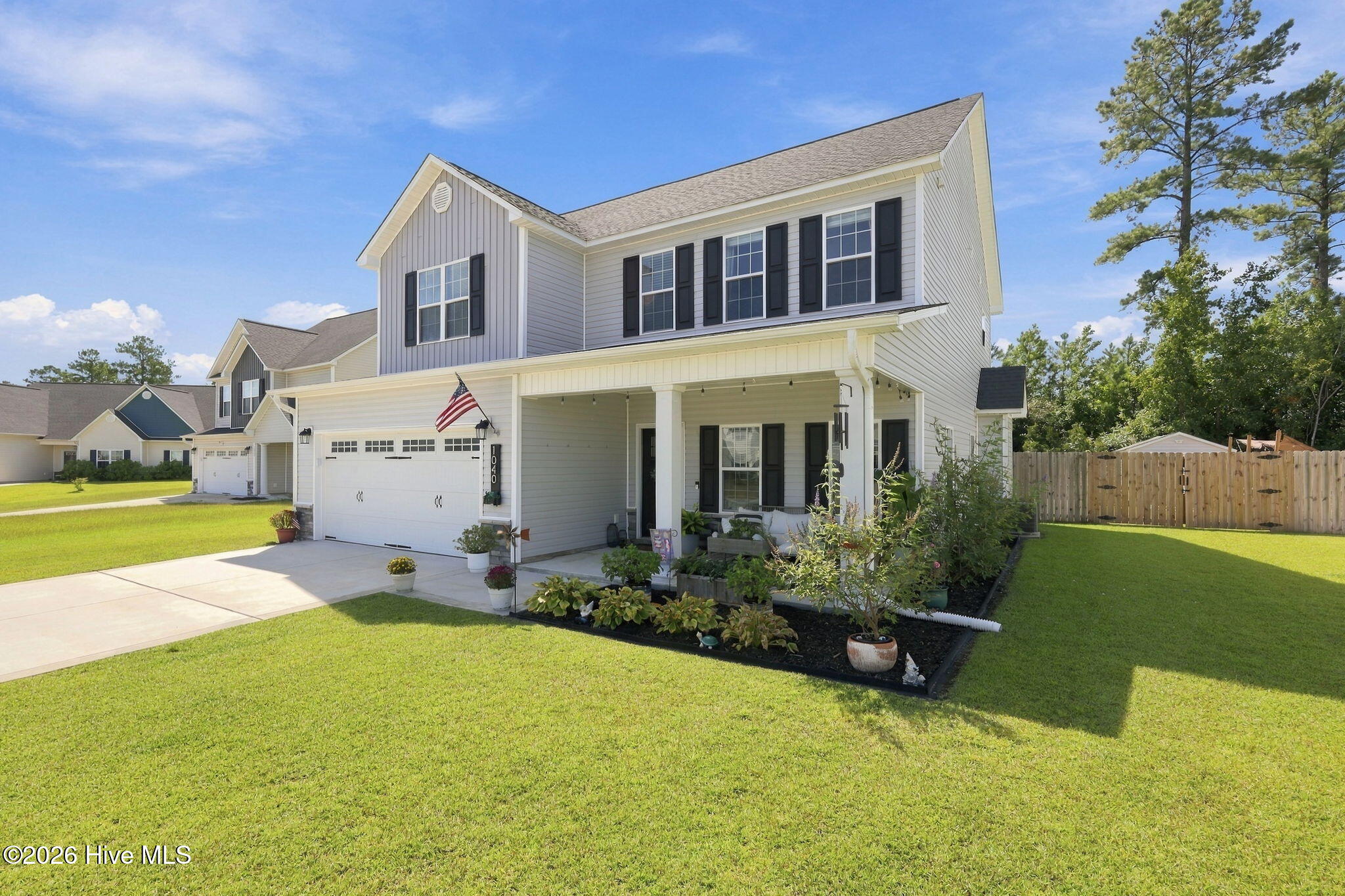 1040 Mackerel Manor