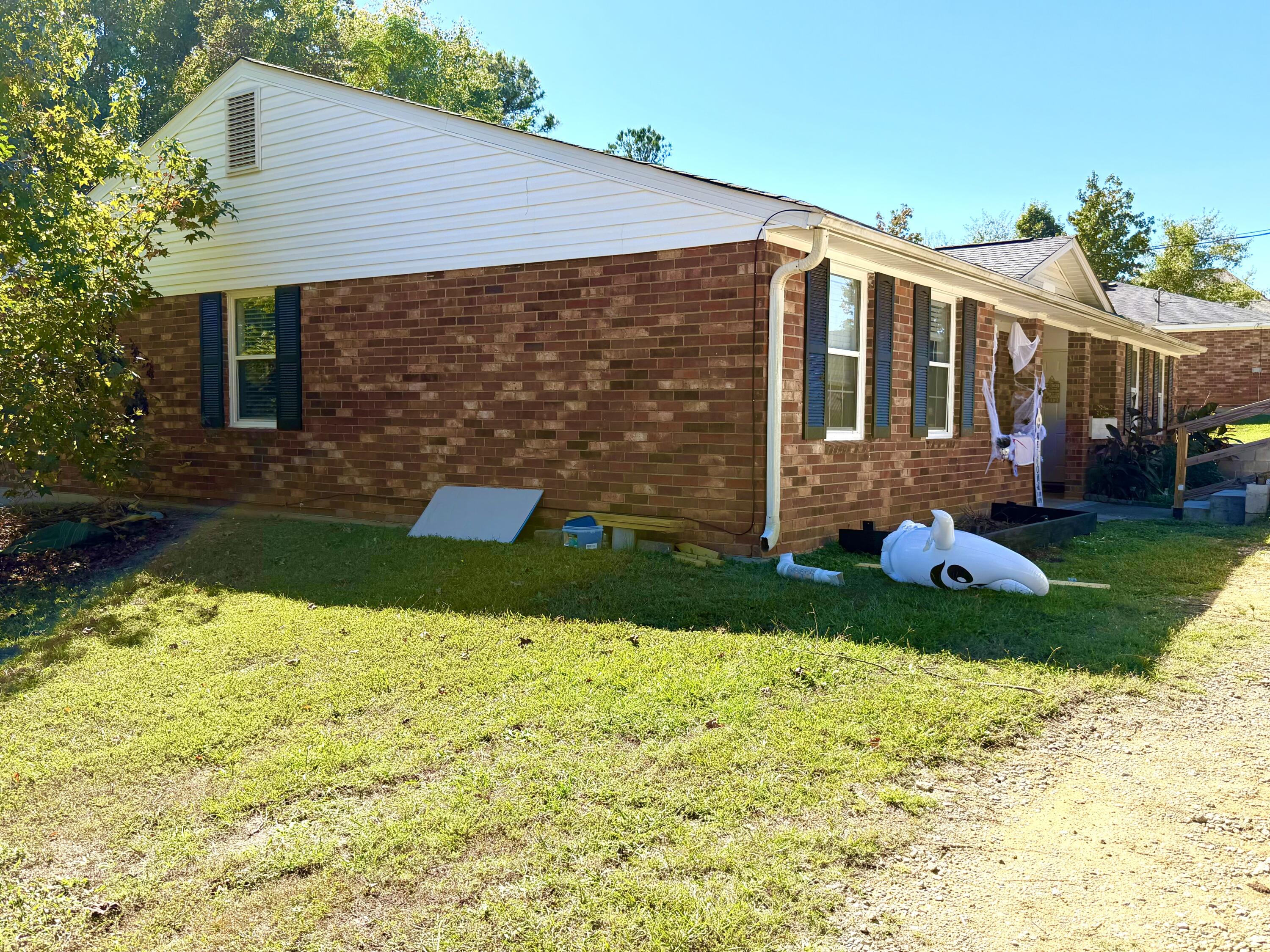 144 Stoneybrooks Place