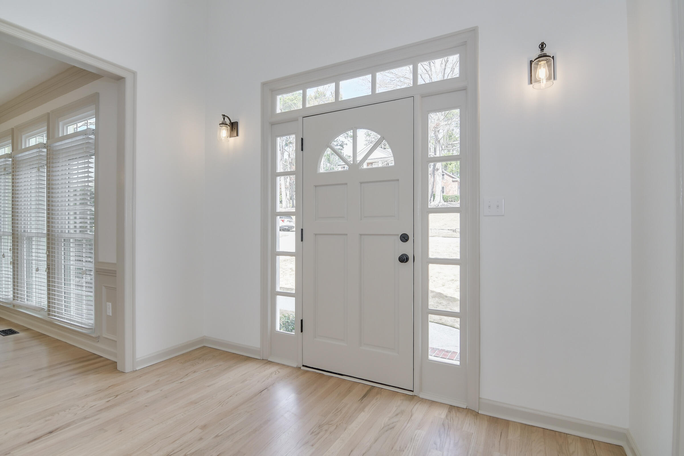 934 Deercrest Circle