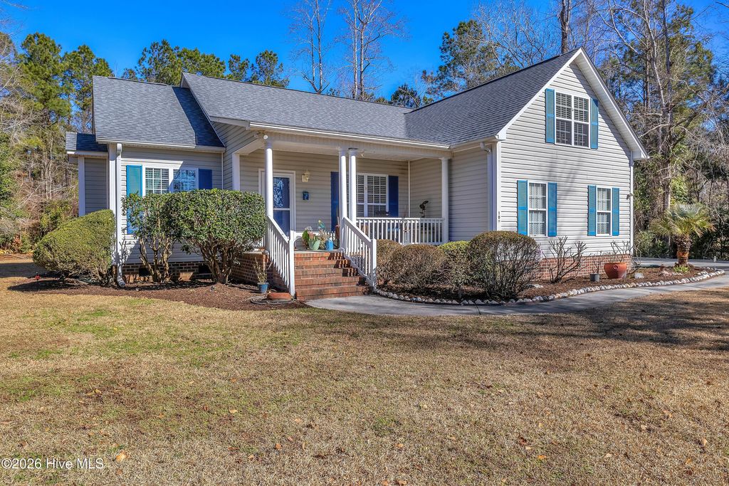 Photo of 109 Candlewood Drive, Hampstead, NC 28443 (MLS # 100561283)