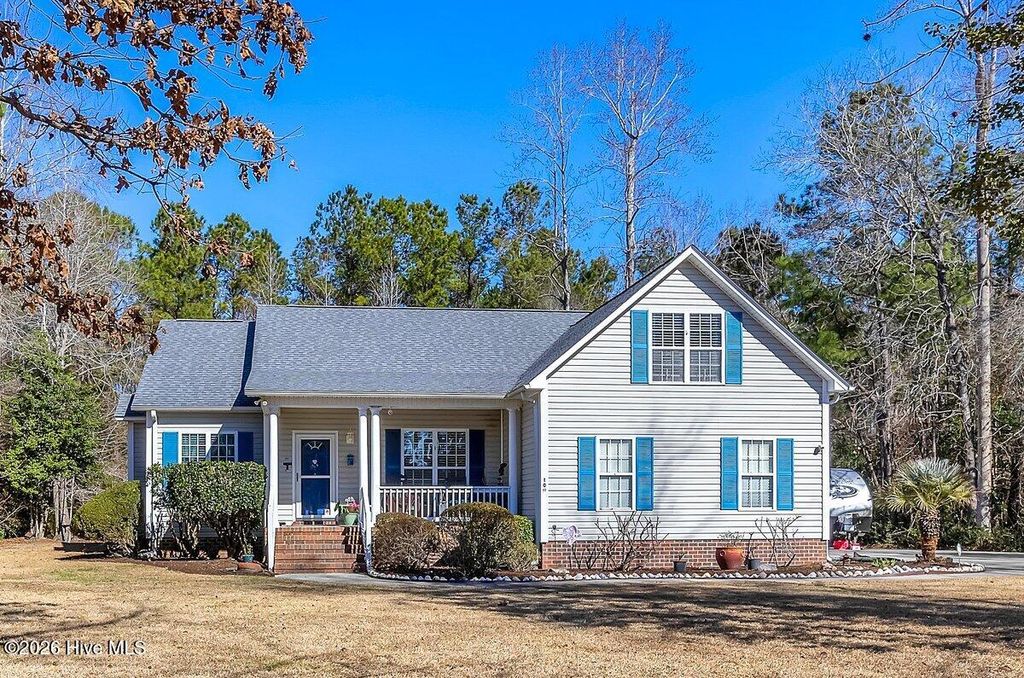 Photo of 109 Candlewood Drive, Hampstead, NC 28443 (MLS # 100561283)