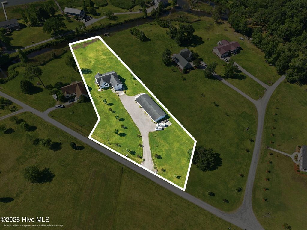 Photo of 856 Wide Waters Drive, Bath, NC 27808 (MLS # 100573842)