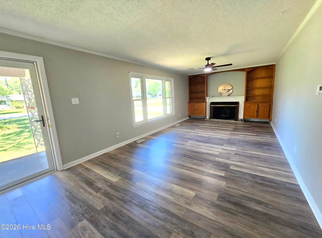 Photo of 1018 Karen Drive, New Bern, NC 28562 (MLS # 100567550)