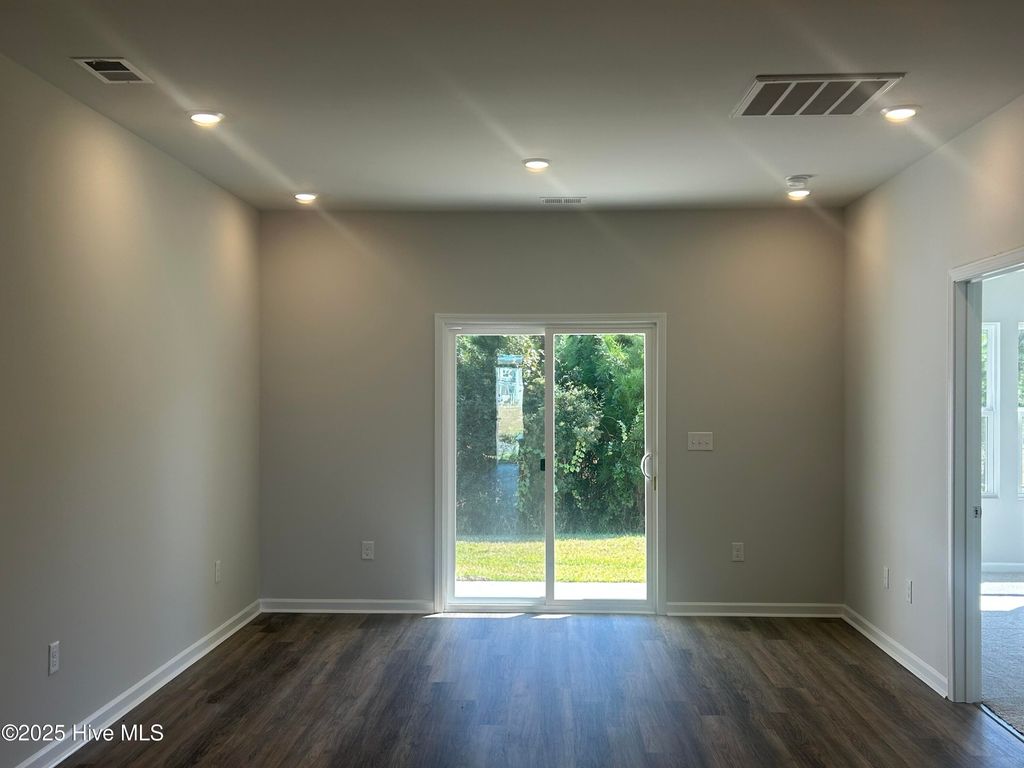 Photo of 329 Parkington Lane #90b, Ocean Isle Beach, NC 28469 (MLS # 100536970)