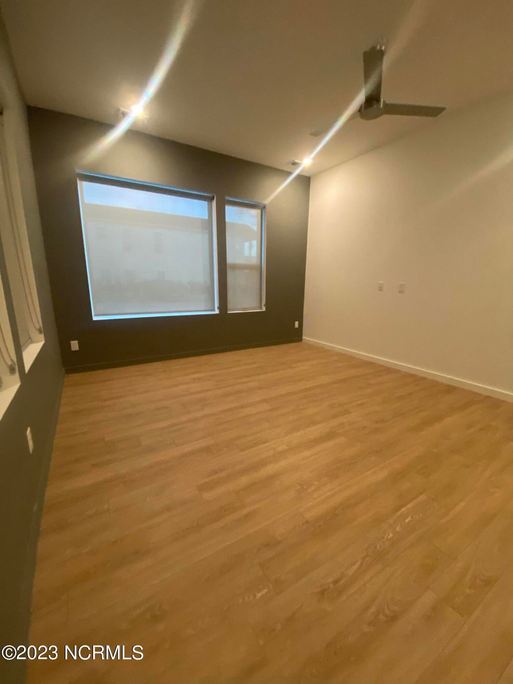 Photo of 919 Castle Street #101, Wilmington, NC 28401 (MLS # 100575743)