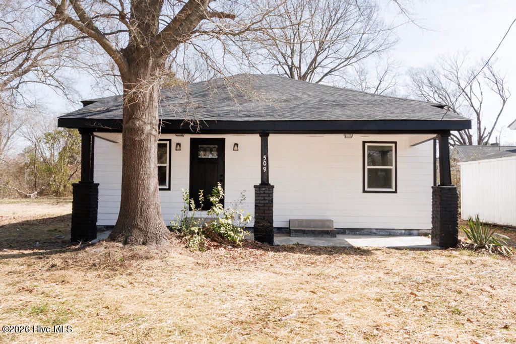 Photo of 509 Woodland Avenue, Rocky Mount, NC 27801 (MLS # 100558113)