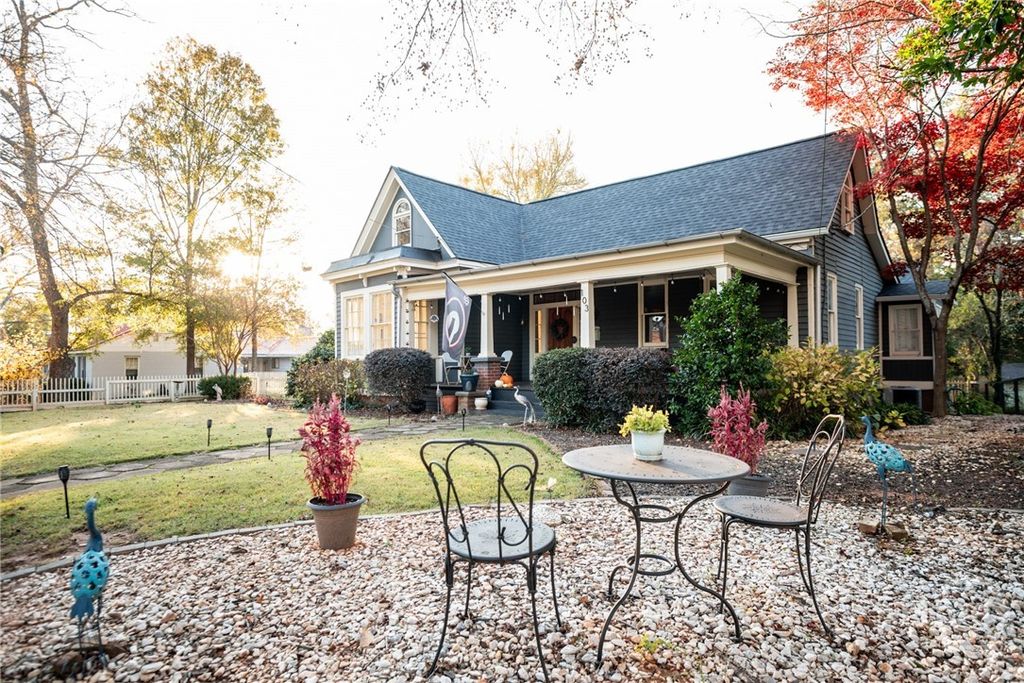 Photo of 103 E Elm Street, Greensboro, GA 30642 (MLS # CL344064)