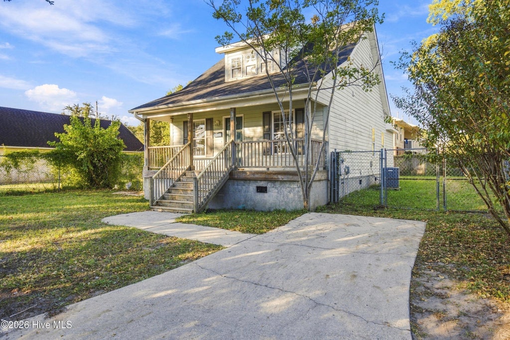 Photo of 626 Taylor Street, Wilmington, NC 28401 (MLS # 100612024)