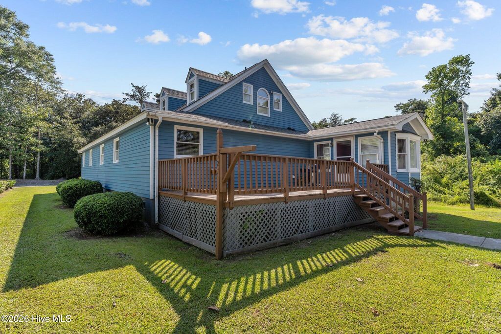 Photo of 521 Airlie Road, Wilmington, NC 28403 (MLS # 100468590)