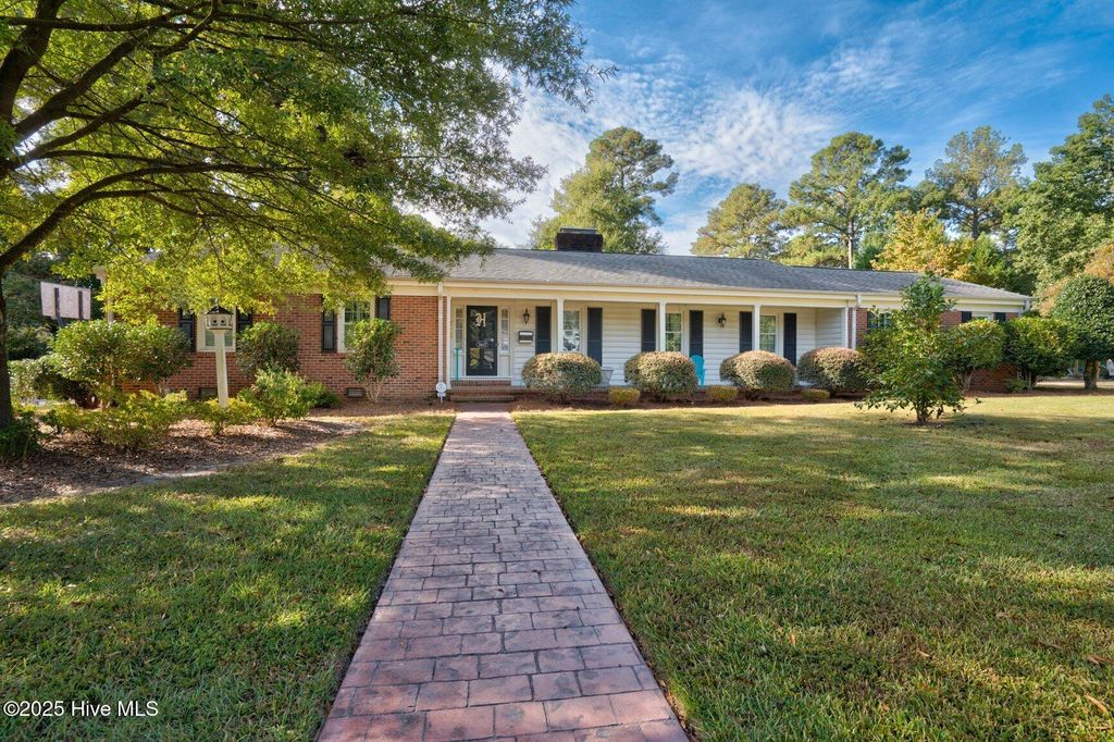 Photo of 3617 Woodlawn Road, Rocky Mount, NC 27804 (MLS # 100532635)