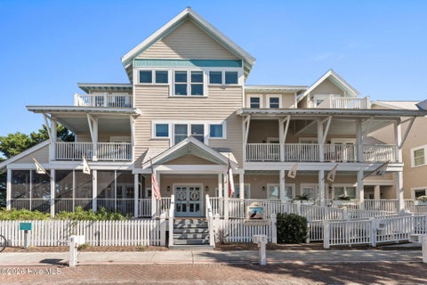 Homes For Sale - 21 Keelson Row #WEEK C<br/> Brunswick County, Bald Head Island, NC 28461