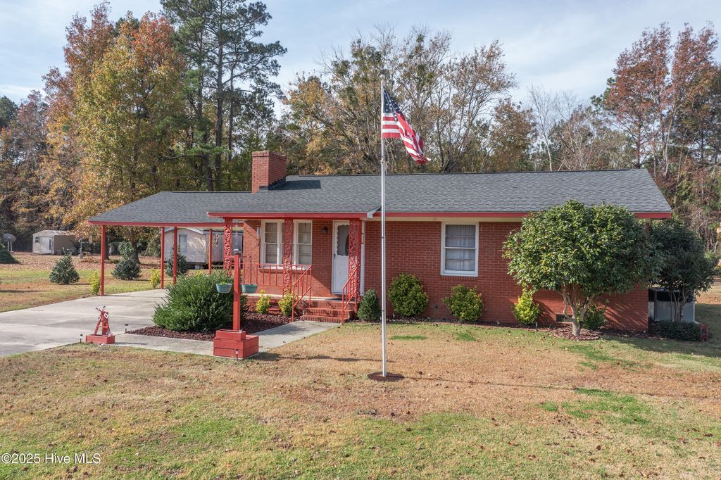 Photo of 4850 Alamac Road, Lumberton, NC 28358 (MLS # 100541983)