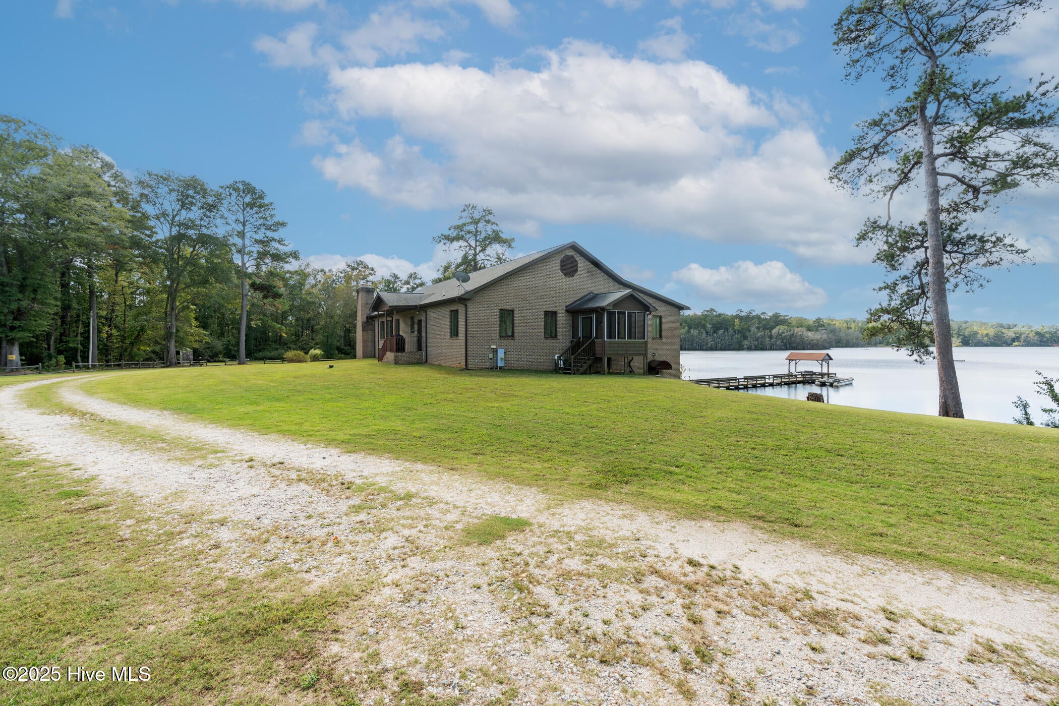 709 Everetts Mill Road