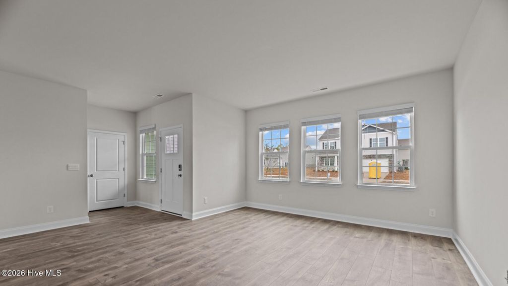 Photo of 262 Lake Tyler Drive, New Bern, NC 28560 (MLS # 100582394)