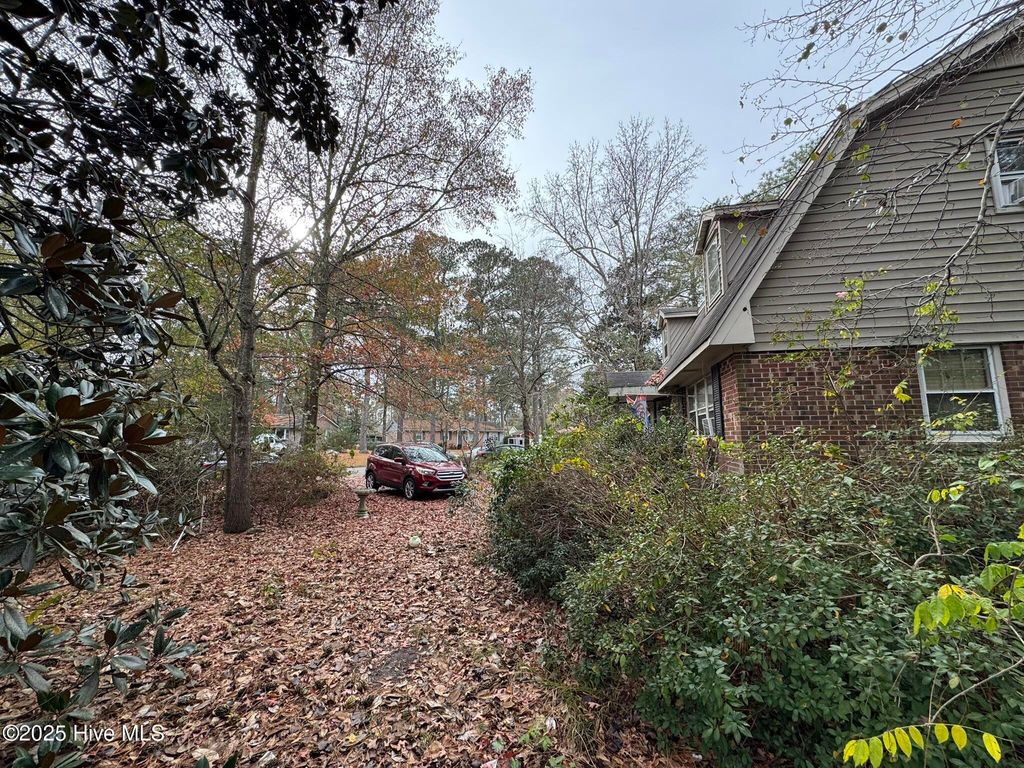 Photo of 800 Little John Avenue, Jacksonville, NC 28546 (MLS # 100544734)