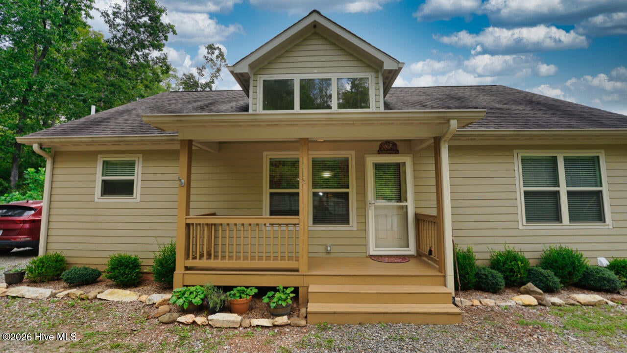 215 Kirby Lane