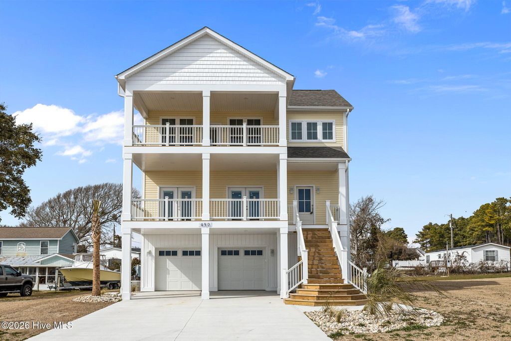 Photo of 450 Pearson Circle Circle, Newport, NC 28570 (MLS # 100555894)