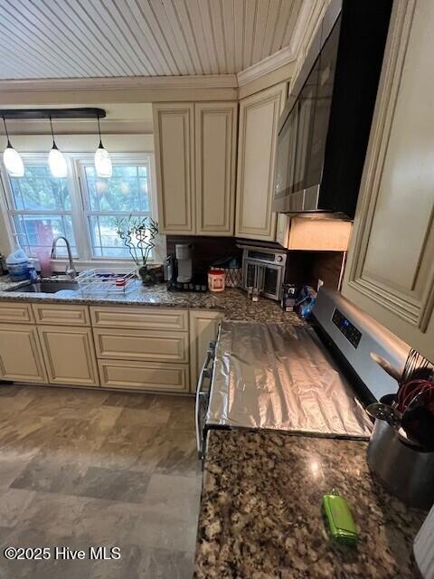 329 Cape Lookout Drive Drive