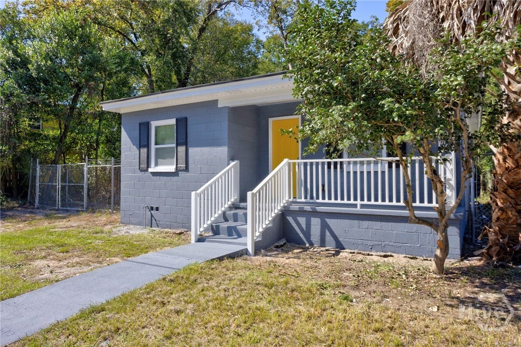 Photo of 2411 Harden Street, Savannah, GA 31415 (MLS # SA367219)