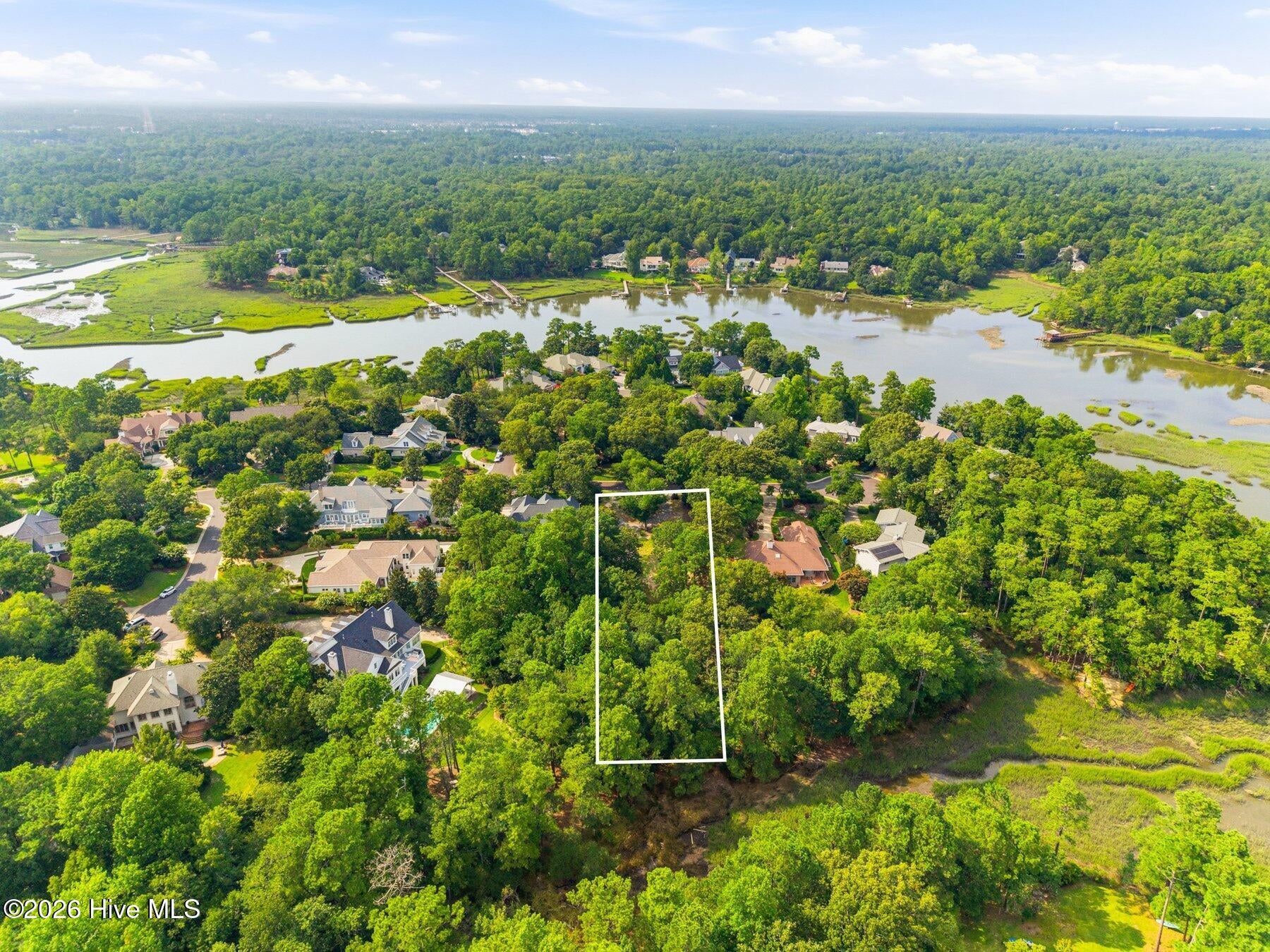 813 Gull Point Road