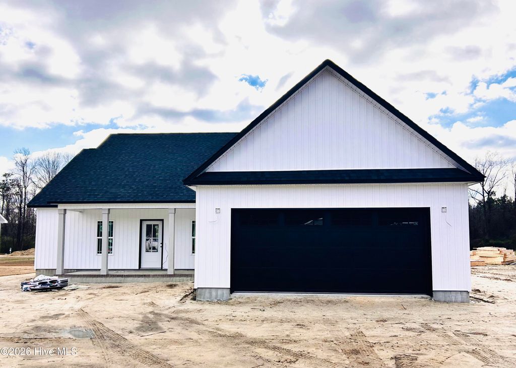 Photo of 124 Brown Road, Jacksonville, NC 28540 (MLS # 100554936)