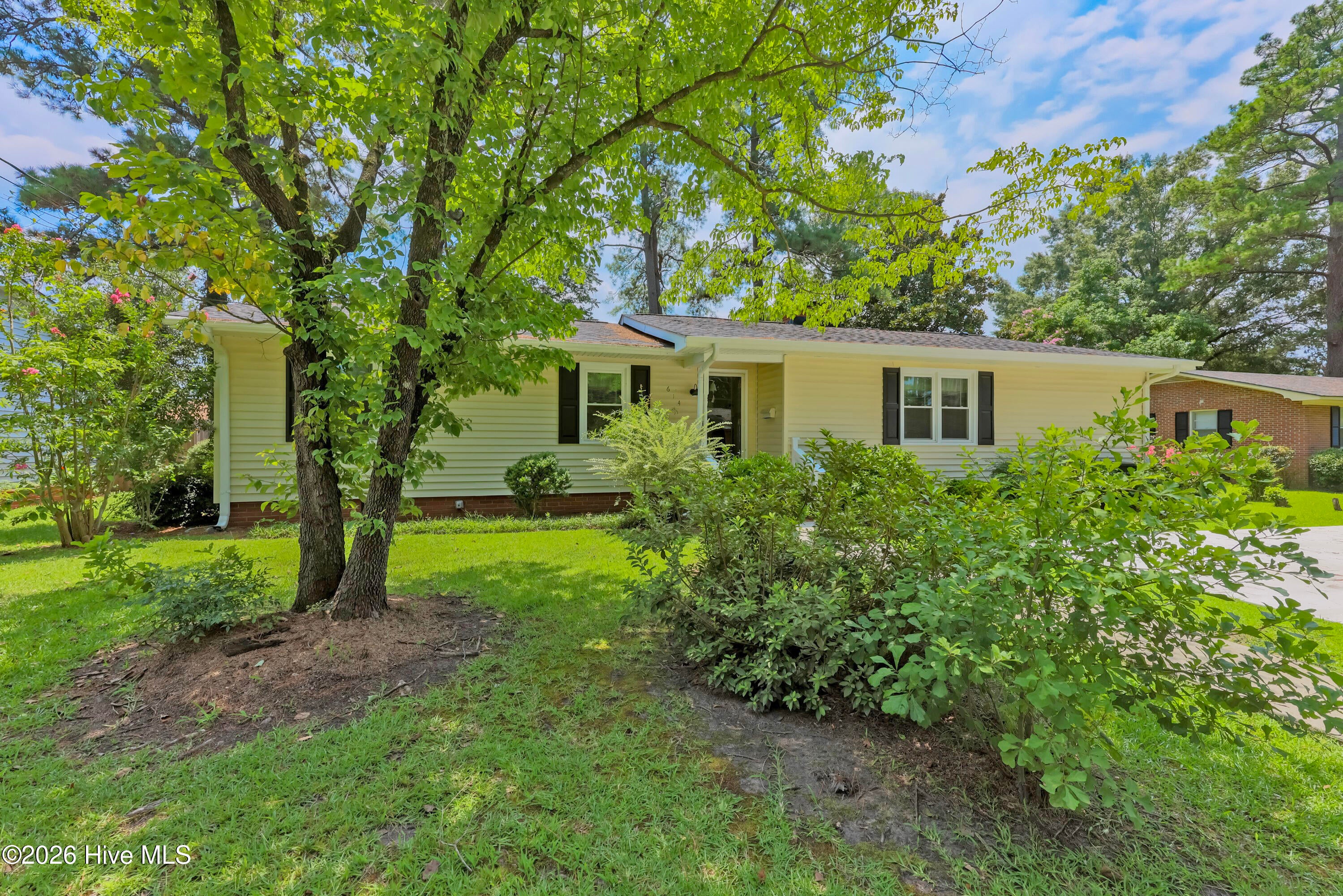 614 Forest Lane
