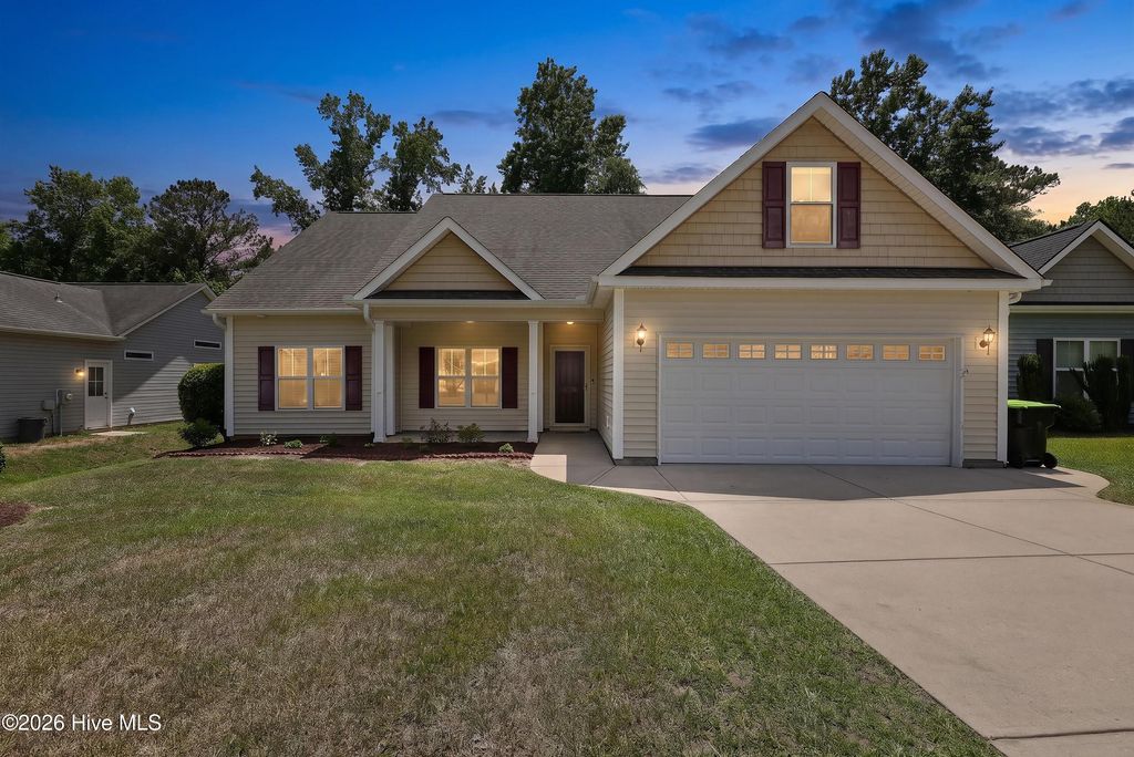 Photo of 8775 Lanvale Oaks Drive NE, Leland, NC 28451 (MLS # 100575963)