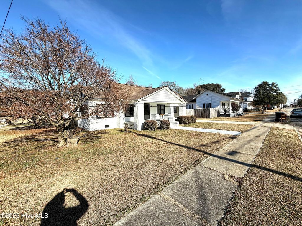 Photo of 308 S Yelverton Street, Stantonsburg, NC 27883 (MLS # 100545465)