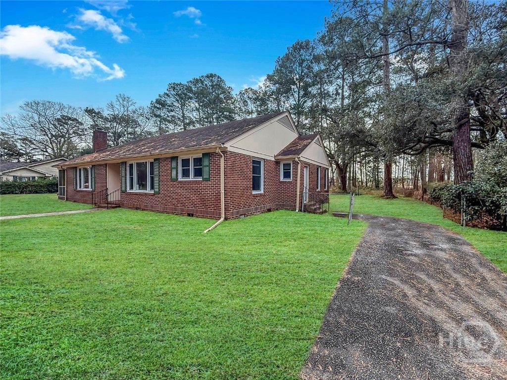 Photo of 154 Old House Road, Ridgeland, SC 29936 (MLS # SA348565)