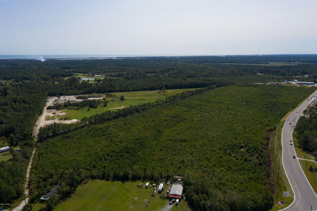 Photo of 2268 Highway 172, Sneads Ferry, NC 28460 (MLS # 100571670)