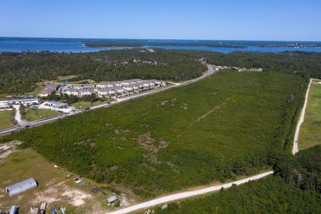 Photo of 2268 Highway 172, Sneads Ferry, NC 28460 (MLS # 100571670)
