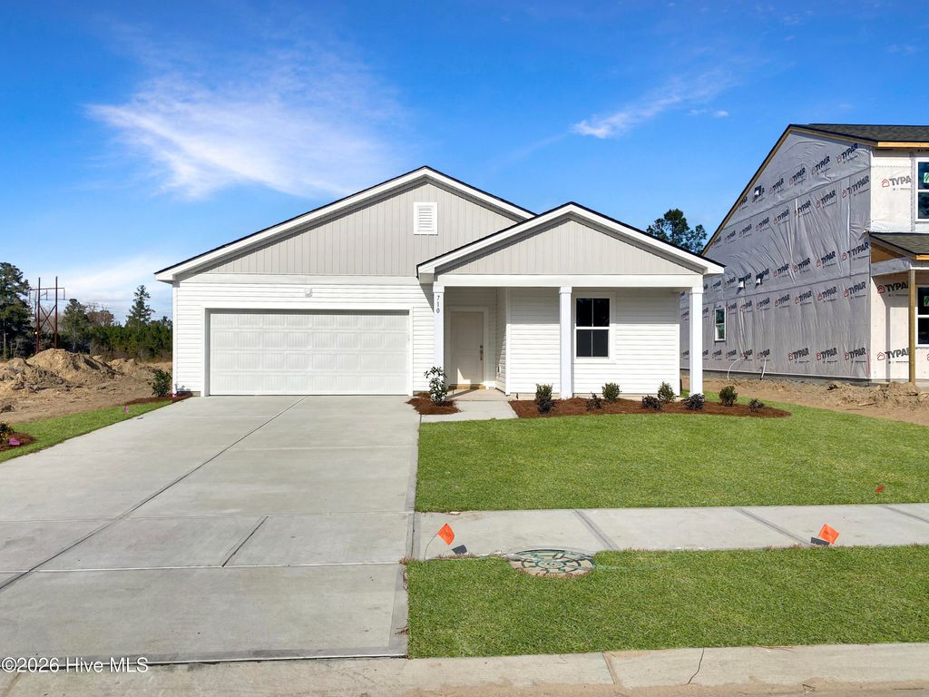 Photo of 710 Tahoe Ridge Drive SE, Leland, NC 28451 (MLS # 100553878)