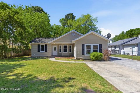 Photo of 1100 Shroyer Circle, Jacksonville, NC 28540 (MLS # 100568692)