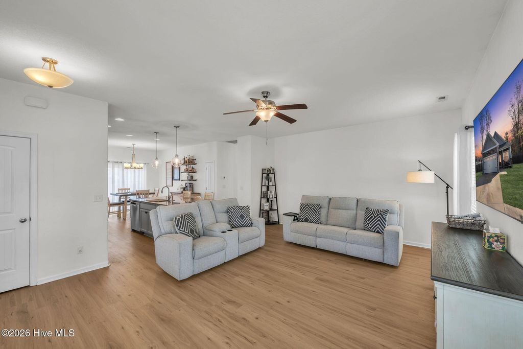 Photo of 103 S Heritage Tree Manor, Moyock, NC 27958 (MLS # 100566181)