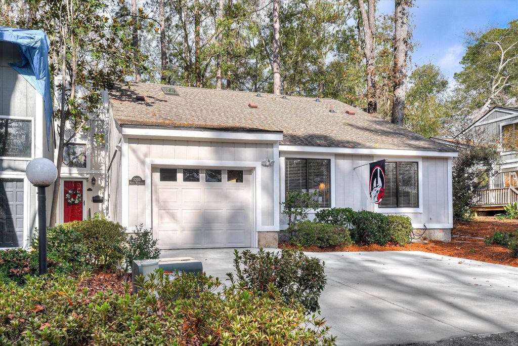 Photo of 3205 N Wimbledon Drive, Augusta, GA 30909 (MLS # 550042)