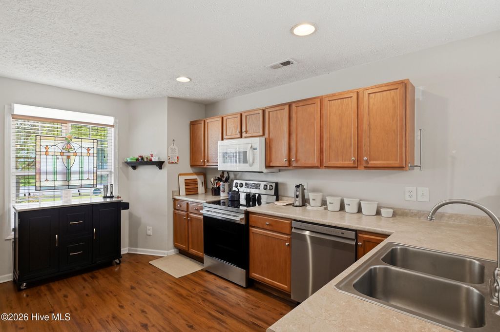 Photo of 114 Tanbark Drive, Jacksonville, NC 28546 (MLS # 100566143)