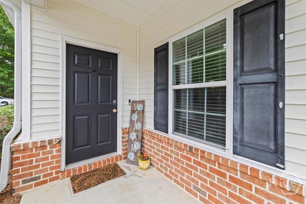 Photo of 95 Falkland Avenue, Savannah, GA 31407 (MLS # SA356046)